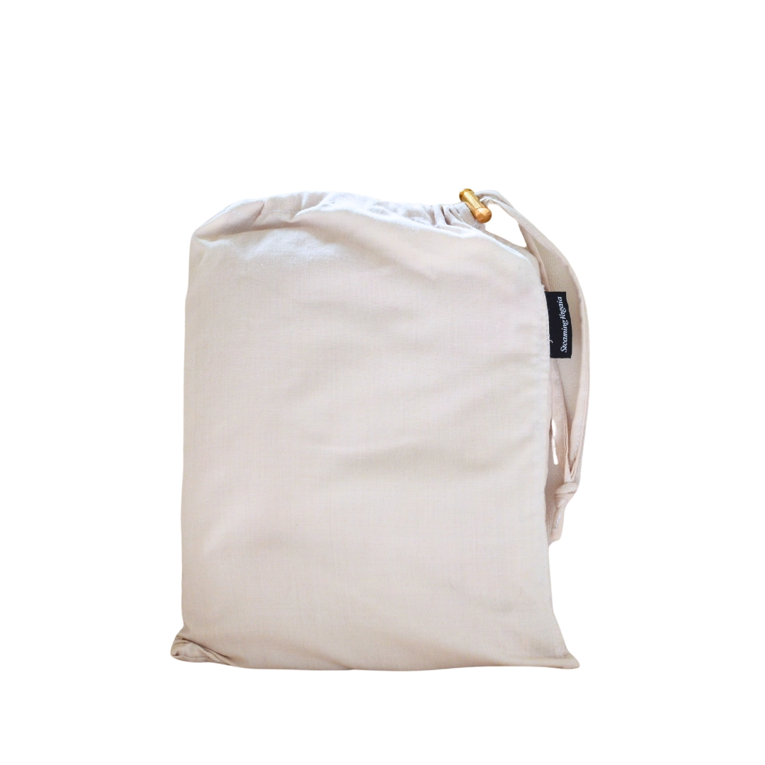 Steaming Cloak - Gaia cream